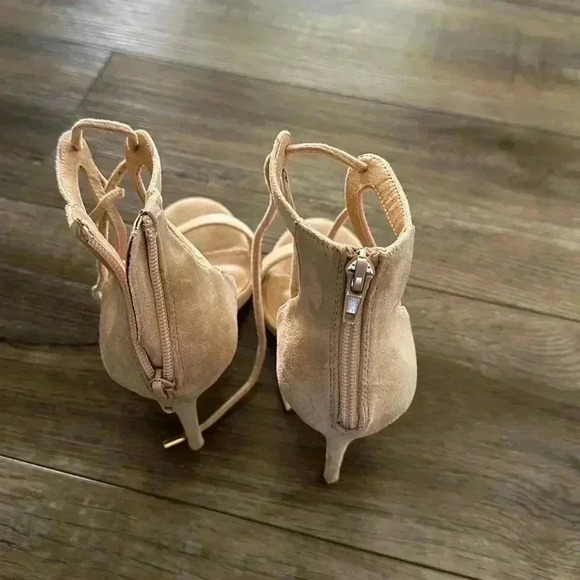 Lulus - Picture 4 of 4